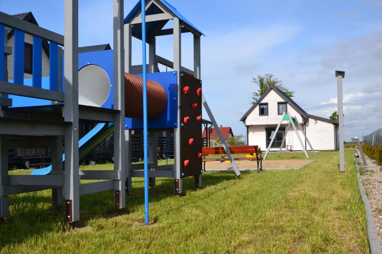 Domkitotu Jarosławiec Exterior foto